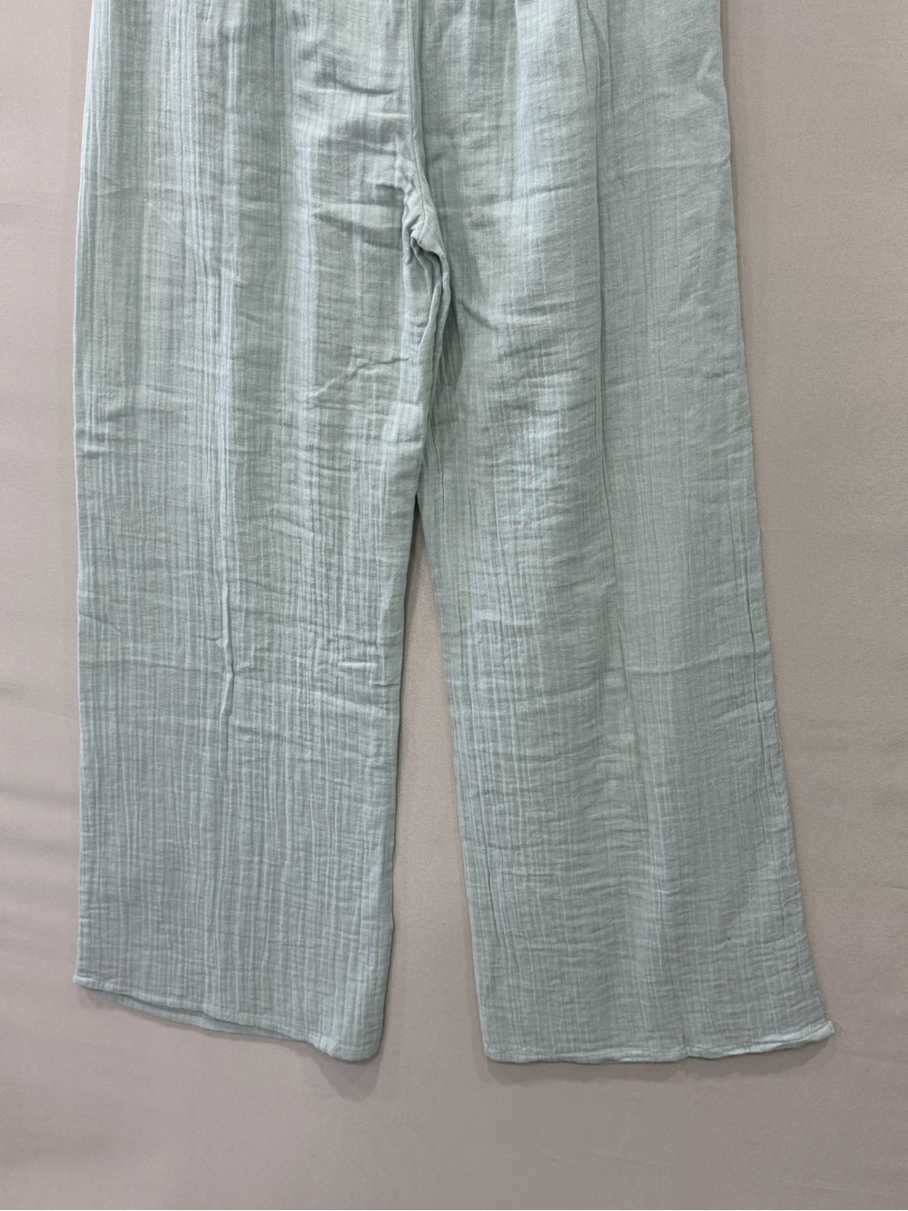 Woman Sage Green Two-Piece Puff Sleeve Top & Maxi Skirt Set - Picture 10 of 13